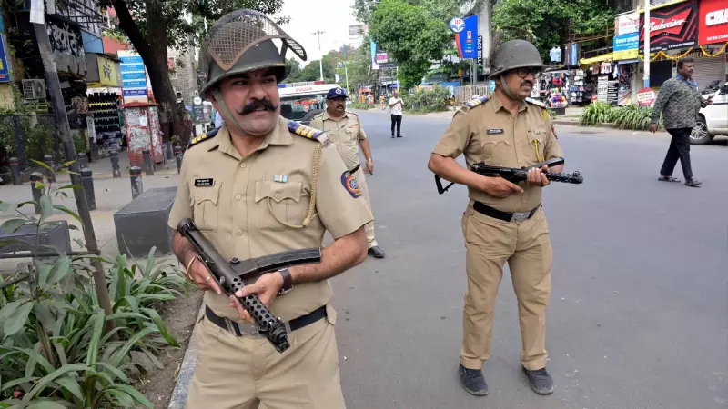 Pune Businessman Held at Knife-Point in Broad Daylight Robbery | Shocking Details