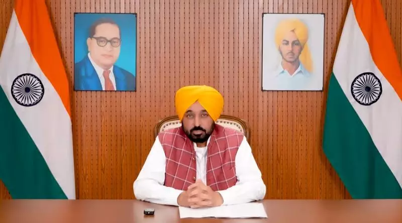 Punjab CM Bhagwant Mann Fires Back at BJP Over 'Sheesh Mahal' Claims, Offers Palace Tour