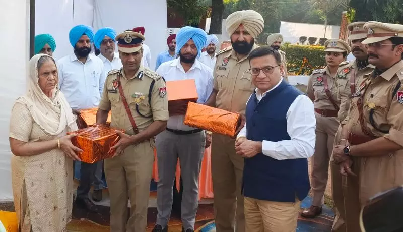 Punjab Jail Department Honors Fallen Heroes: Emotional Tribute to Martyred Personnel