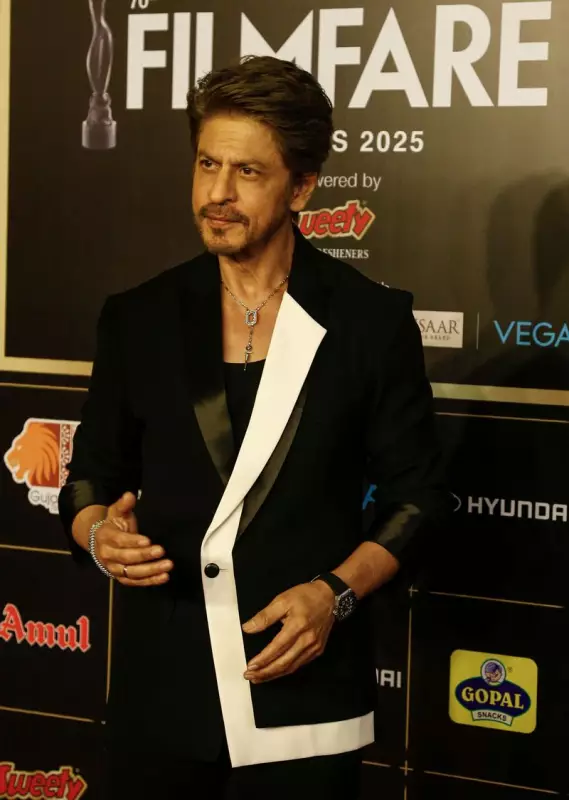 PVR Cinemas Rolls Out Grand Celebration for Shah Rukh Khan's 60th Birthday - Special Screenings & Fan Events!