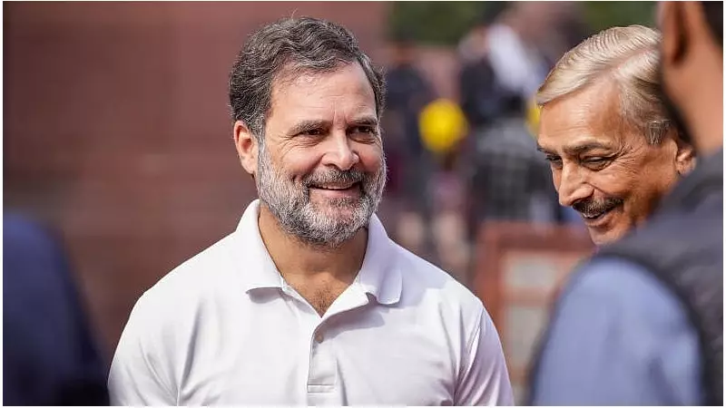 Rahul Gandhi Slams BJP in Gujarat, Flags Drug Menace & Farmer Plight