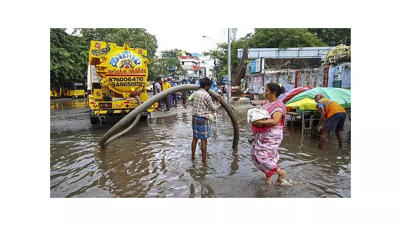 Red Alert in Tamil Nadu! Northeast Monsoon Unleashes Fury on 5 Districts
