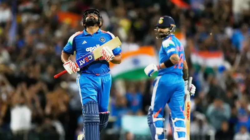Rohit Sharma & Virat Kohli's Heartwarming Reaction to Ashwin's Praise Goes Viral | IND vs AUS