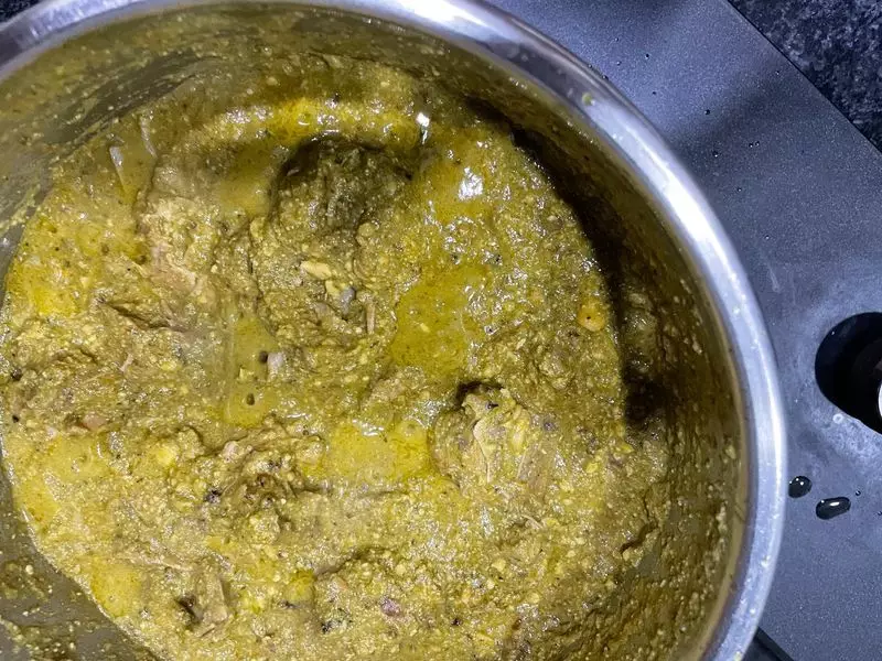 Royal Twist to Saag Gosht: How Lucknow's Culinary Heritage Reinvents a Classic