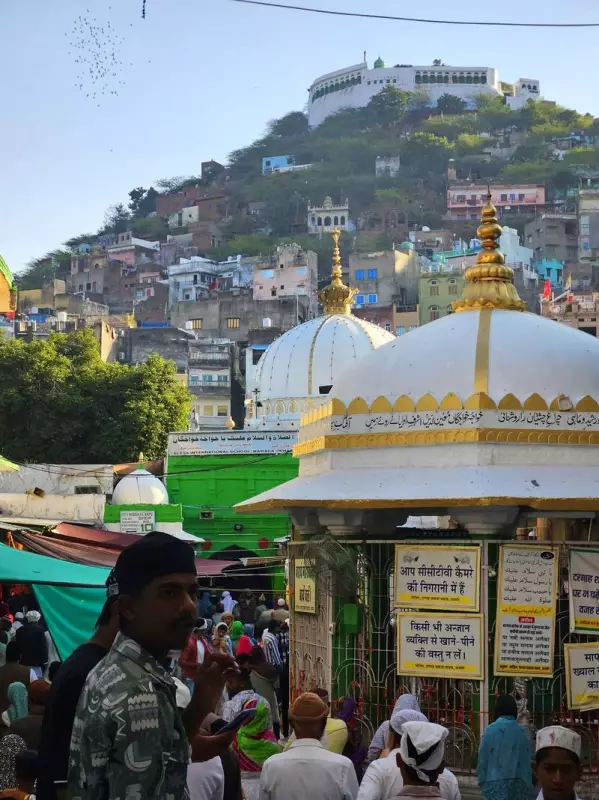 SC Dismisses Plea to Restrain PM Modi from Offering Chadar at Ajmer Dargah