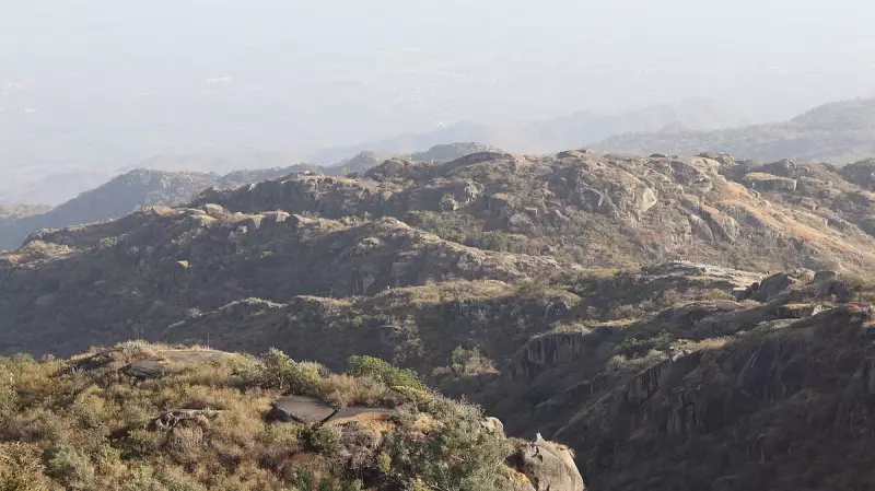 SC Puts Aravalli Definition on Hold, Proposes High-Powered Committee