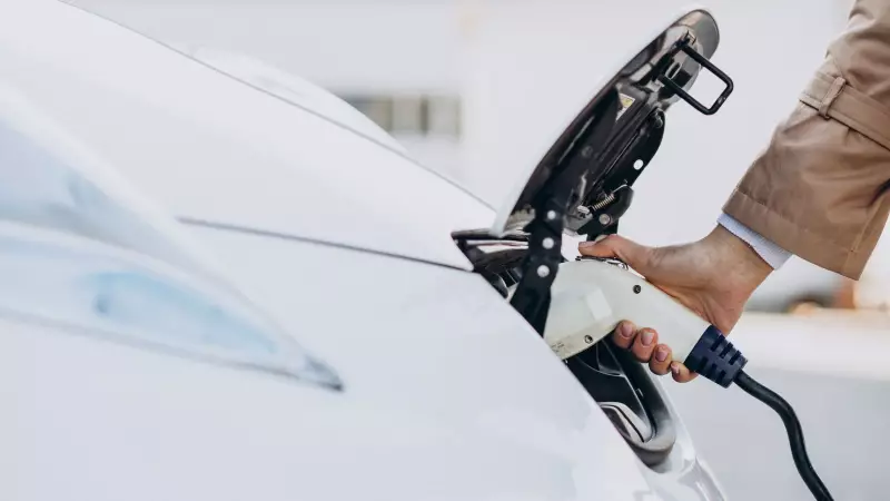 Scientists Uncover Hidden Flaw in EV Batteries, Overturning Decades of Design Rules