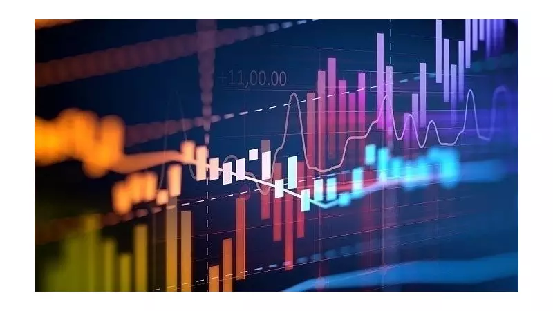 Sensex Drops 400 Points: Global Woes & Rate Cut Fears End Rally