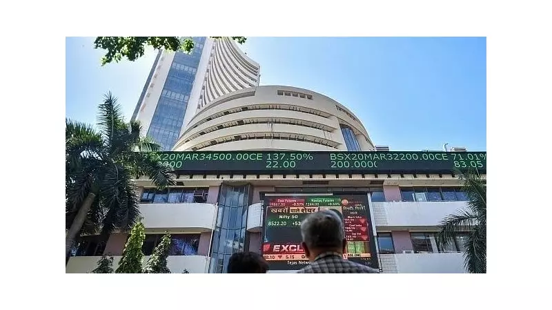 Sensex, Nifty Plunge: Foreign Investors Flee Amid Global Market Weakness