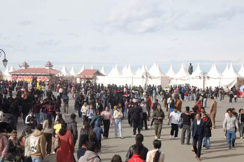 Shimla Sees Tourist Influx as Holiday Season Approaches; Hotels Booked