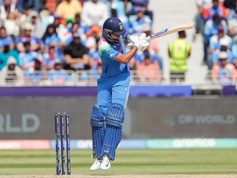 Shreyas Iyer's Hazlewood Nightmare Continues As Mitchell Marsh Powers Australia With Record Six-Hitting Spree