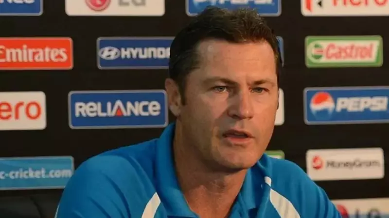 Simon Taufel's Radical Idea: Allow One Bowler 5 Overs in T20 Cricket