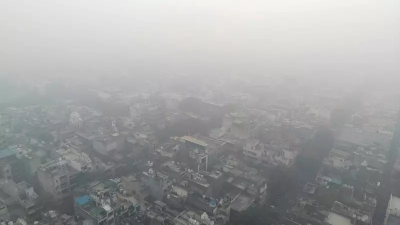 Smog-Eating Surfaces: India Adopts Photocatalytic Tech to Fight Air Pollution