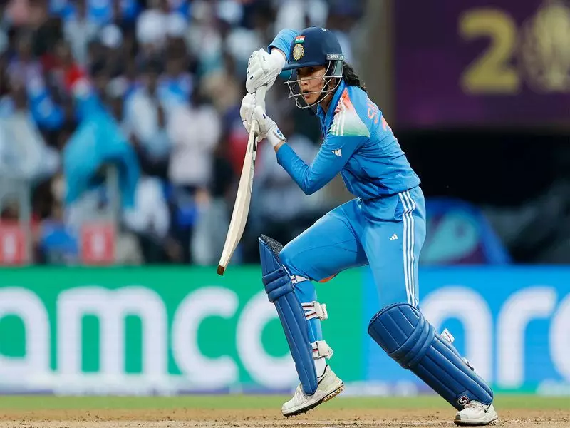 Smriti Mandhana Reaches 10,000 International Runs, Joins Elite Club in 2025