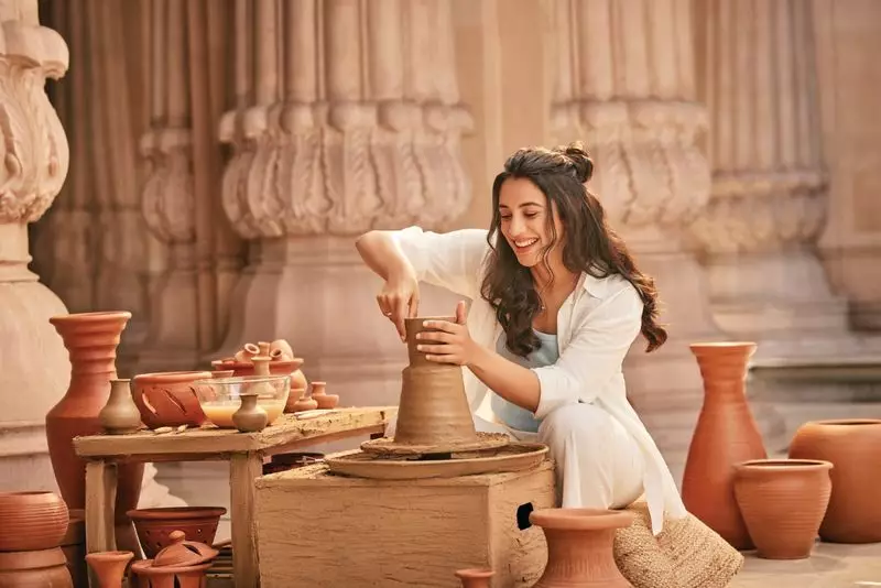 Smriti Mandhana's Millions: Inside the Cricket Star's Match Fees, Brand Empire, and Staggering Net Worth