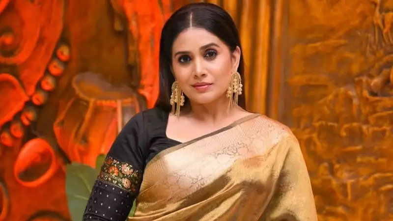 Sonali Kulkarni's Powerful Role in 'The Paradise' Hailed as Modern-Day Shivagami