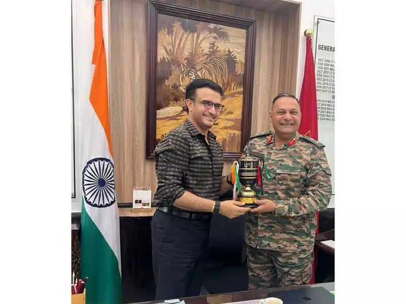 Sourav Ganguly Presents Freedom Trophy Replica to Army Chief in Delhi