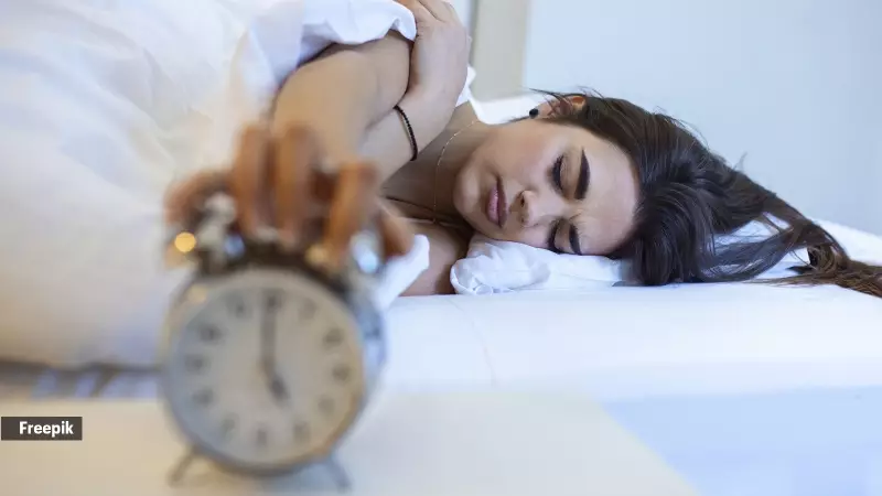 Stop Sabotaging Your Sleep! Top Neurosurgeon Reveals 4 Daytime Habits That Ruin Your Nights