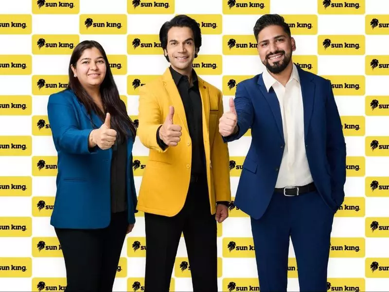 Sun King Hits 100: Varanasi Solar Units Boost India's Clean Energy