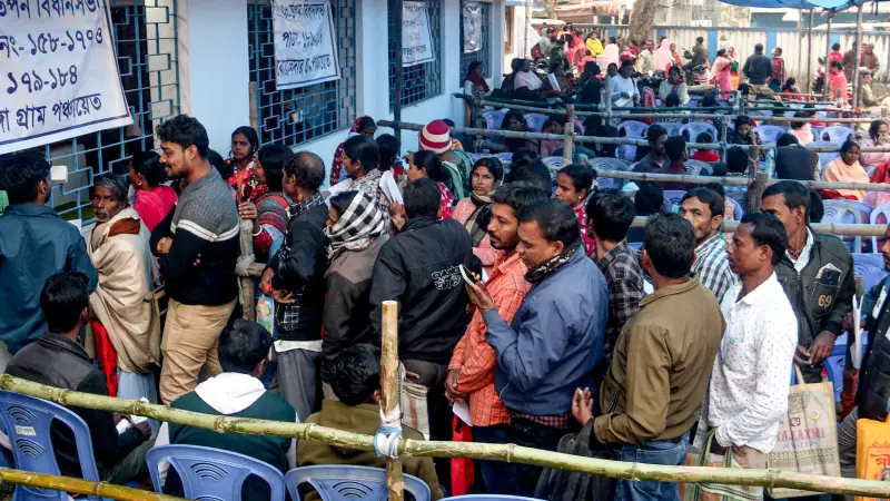 Suvendu Adhikari Slams Mamata's SIR Critique as 'Political Desperation' in Letter to CEC