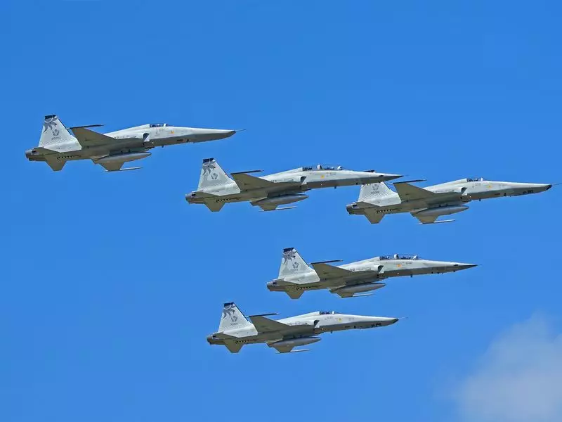 Taiwan Sounds Alarm as Chinese Military Intensifies Aerial & Naval Presence Near Strategic Waters