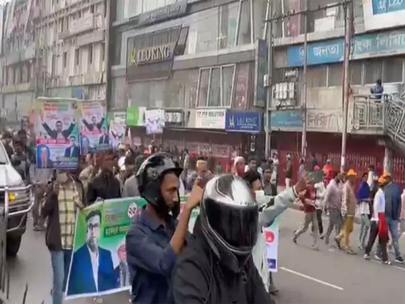 Tarique Rahman Returns to Dhaka: Massive Crowds Welcome BNP Leader