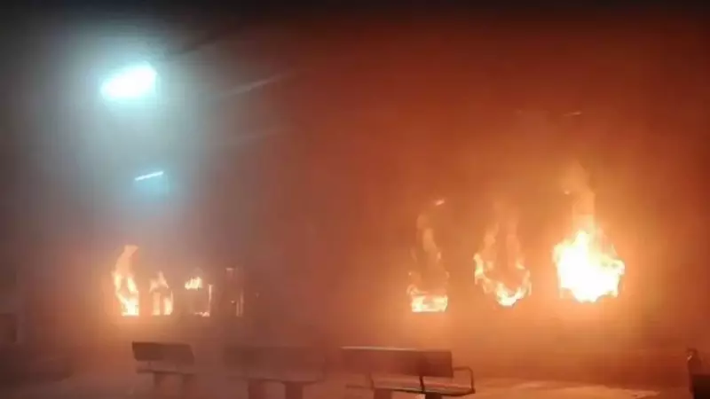 Tatanagar-Ernakulam Express Tragedy: Elderly Passenger Dies in Train Fire