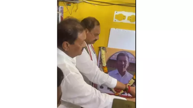 Telangana Congress Leaders Console Family of Martyred Police Constable in Nizamabad | Deccan Herald