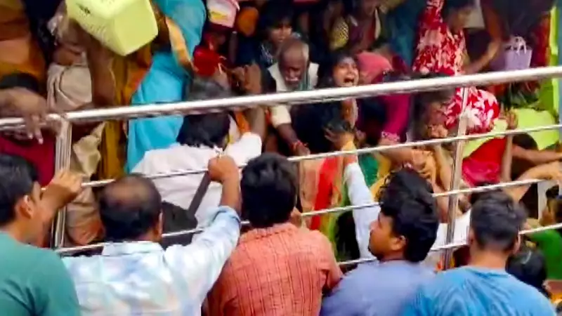 Tragedy at Andhra Temple: Nine Lives Lost in Stampede During New Year Pilgrimage