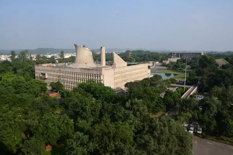 Tricity's Rs 50,000 Crore 2026 Push: Roads, Metro, Housing & Healthcare