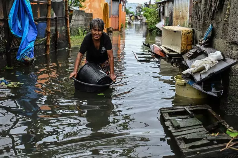 Typhoon Fung-Wong Kills 4 in Philippines, Triggers Major Flooding