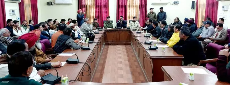 Una Traders Demand Relaxed Timings for Stock Loading, Cite Business Losses