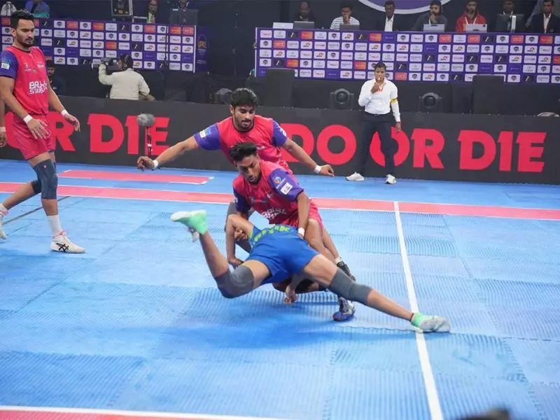 UPKL: Purvanchal Panthers Beat Brij Stars 2-1 in Defensive Masterclass