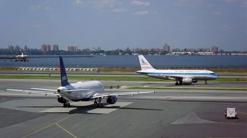 US Air Travel Chaos: Thousands Face Delays Due to Critical Staff Shortage at Key Control Center