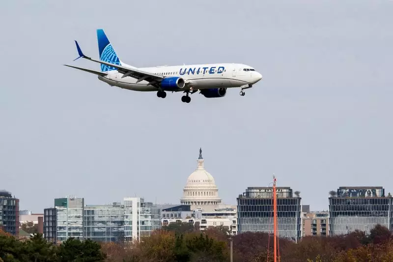 US Airlines Cancel 1000+ Flights Again Amid Government Shutdown