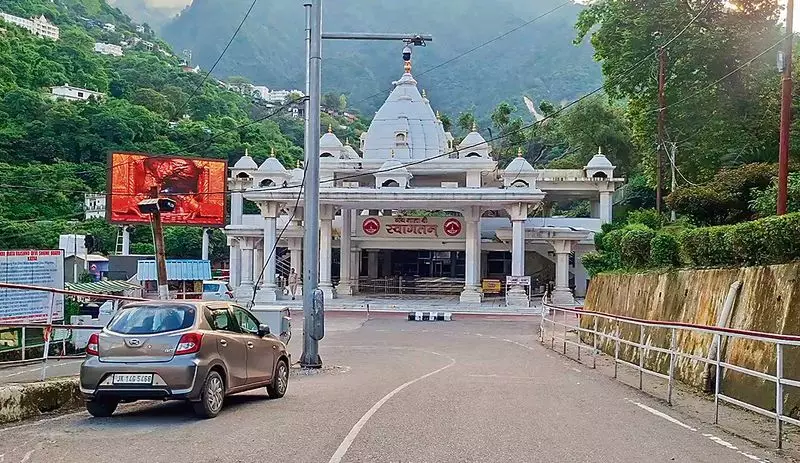 Vaishno Devi Sees Sharp 20% Drop in Pilgrims in 2024