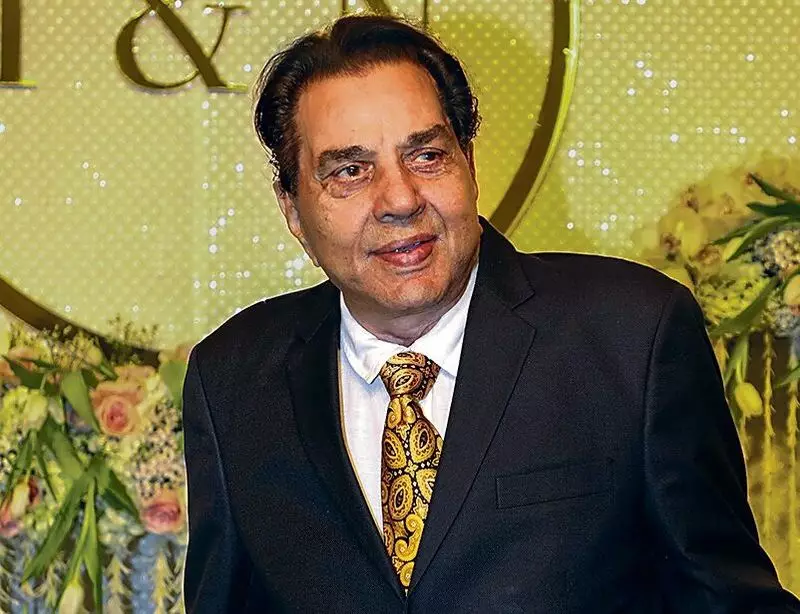 Veteran Actor Dharmendra Hospitalized: Condition Serious But Stable