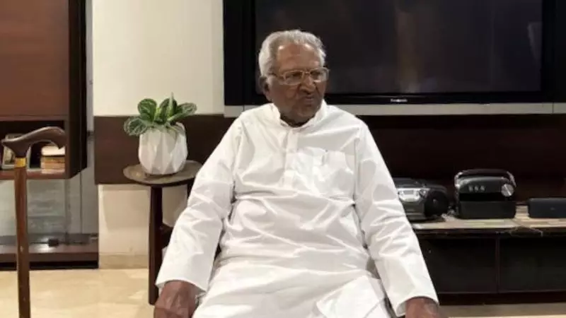 Veteran Socialist Leader and Congressman Yogendra Makwana Passes Away at 79 in Ahmedabad