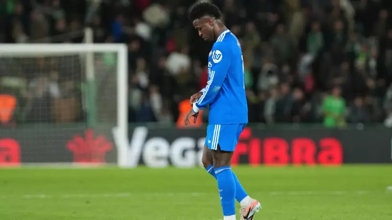 Vinicius Jr's Real Madrid Contract Standoff: Salary & Alonso Issues