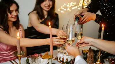10 Unique New Year's Eve Dinner Ideas to Welcome 2025 in Style