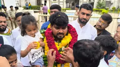 AAP MLA Chaitar Vasava Confronts Officials at Gujarat School Inauguration