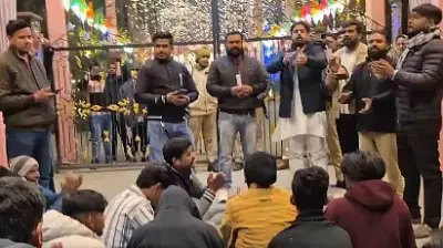 Bajrang Dal, VHP Protest Outside Bareilly Church, Recite Hanuman Chalisa