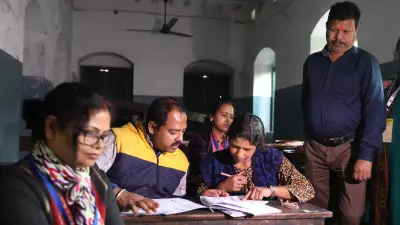EC Begins Hearings for 32 Lakh 'Unmapped' Voters in West Bengal, Bars Party Agents