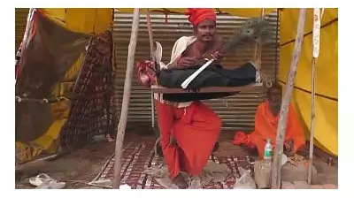Sadhu's 7-Year One-Legged Penance at Magh Mela Goes Viral