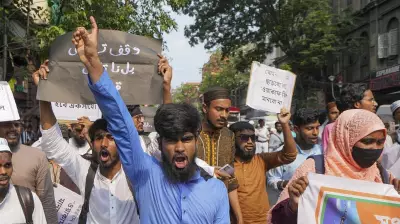 Uttar Pradesh 2025: Waqf Reforms, Madrasa Overhaul & Mosque Disputes Grab Headlines