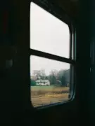 8 Most Scenic Railway Journeys in the World for a Destination Wedding