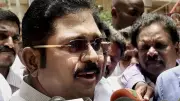 AIADMK Faces Political Backlash After Expelling Senior Leader Sengottaiyan, Warns Dhinakaran