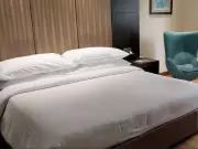 Airbnb's Game-Changing Update: New Social Features & Payment Options Just in Time for Your Holiday Getaway!