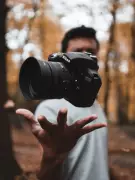 Beyond the Ordinary: 8 Photographers Mastering Niche Subjects That Will Leave You Awestruck