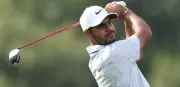 Fleetwood Soars to Dubai Lead as Indian Quintet Makes Impressive Cut | Golf Update